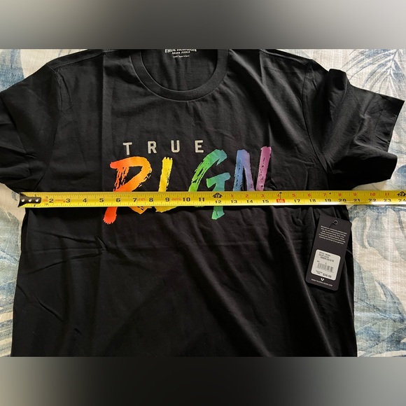 True Religion T-shirt Size Large - Picture 7 of 7